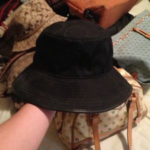 Coach black signature canvas hat.
