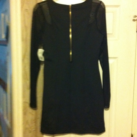 Never worn!! - Picture 2 of 4