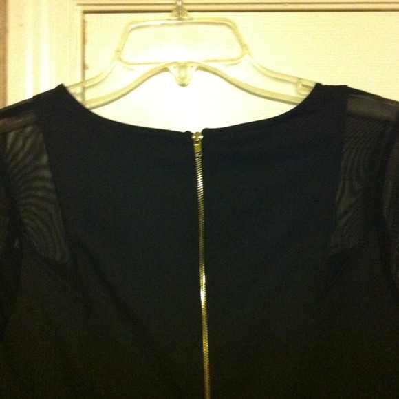 Never worn!! - Picture 3 of 4