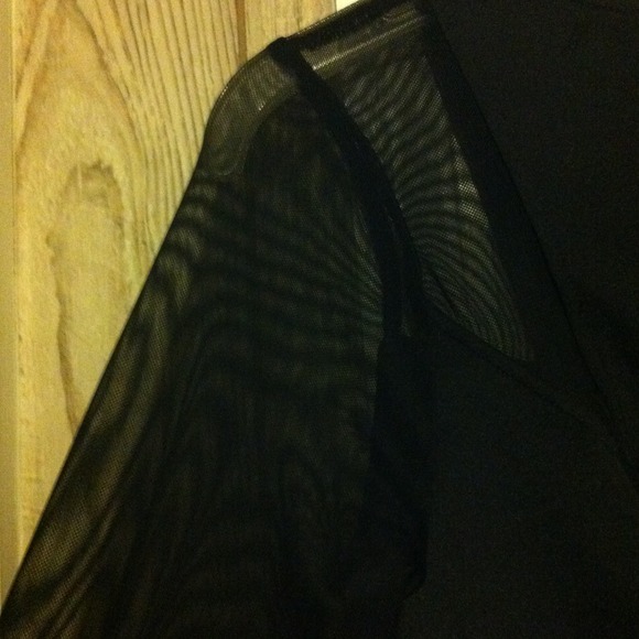 Never worn!! - Picture 4 of 4