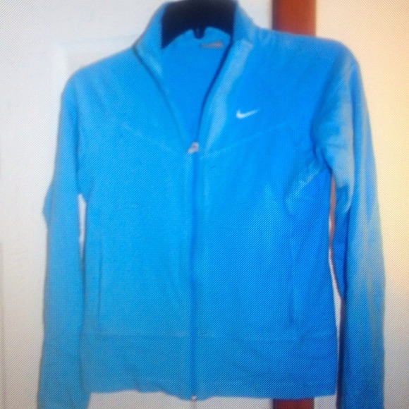 Athletic jacket