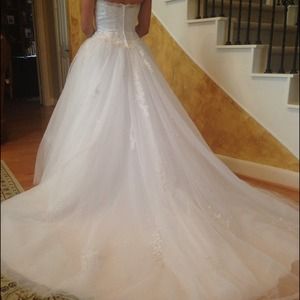 Wedding dress