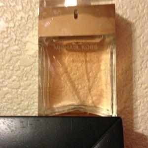 💢Reserved💢Michael Kors Gold Perfume 3.4fl oz