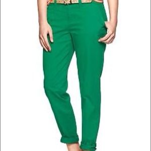 ❌SOLD❌GAP Broken in Khakis in Fresh Green