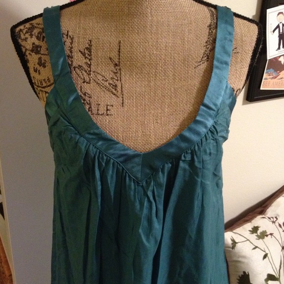Beautiful turquoise silk lined dress - Picture 2 of 3