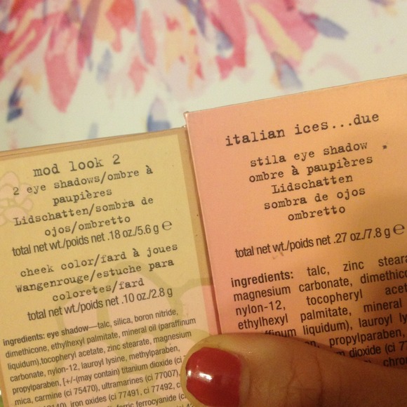 SOLD!! Stila! - Picture 3 of 4