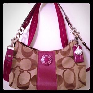 Authentic Coach small crossbody/ handbag