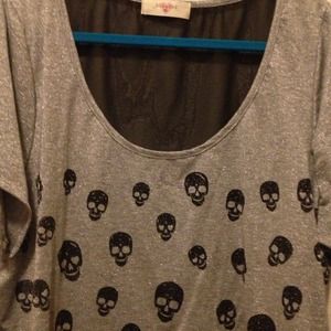 Scull blouse TRADED.