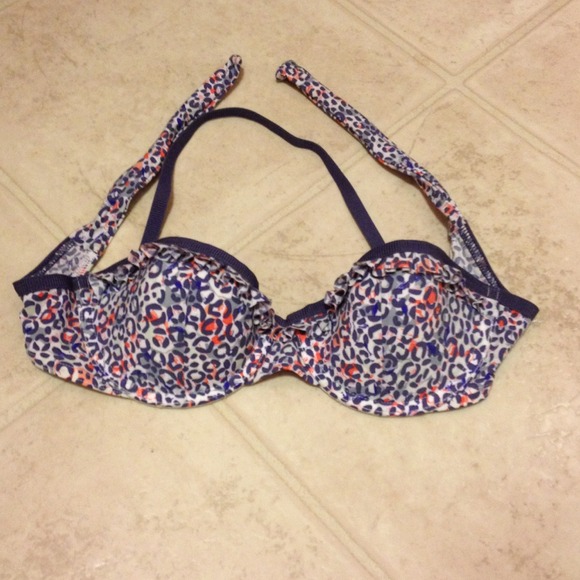 GapBody Bra-Like Bikini Top 32B/34A