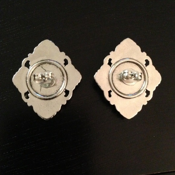 BUNDLED Fancy Buttons Turned Earrings - Picture 3 of 4