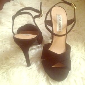 Steve Madden brand new heels!!!