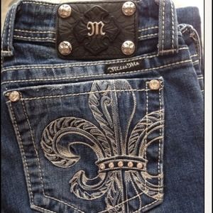 Bundle reserved Miss Me Guess flats