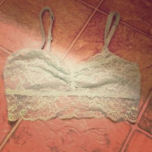 🚫SOLD🚫Victorias secret sparkle lace bralette