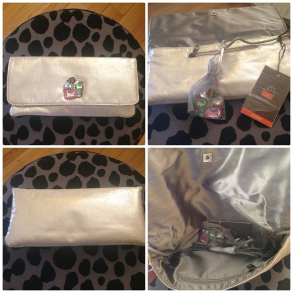 Silver clutch with crystal design