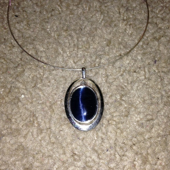Dark sapphire silver necklace