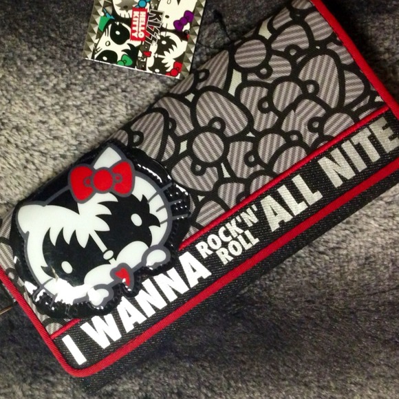 BUNDLED- KISS Hello Kitty Clutch wristlet