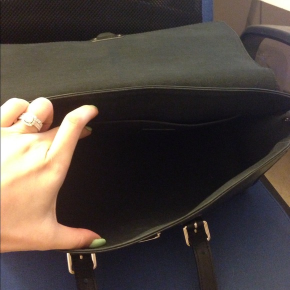 100% authentic LV handbag - Picture 3 of 4