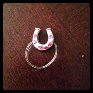 💗Silver with pink Horse shoe toe ring💗 NWOT❗❗