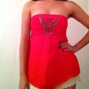 2b Bebe embellished top