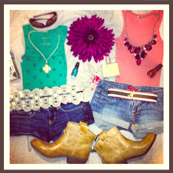 Abercrombie & Fitch Tops - 🎀Reserved🎀bundle sold