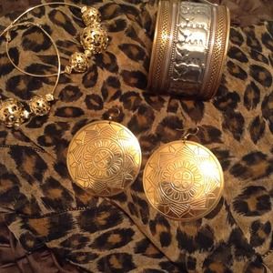 sun, shield and ,tricolor earrings(3pairs) bundle