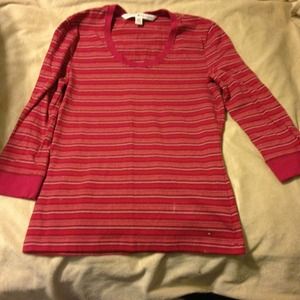 Quarter sleeve stripe shirt