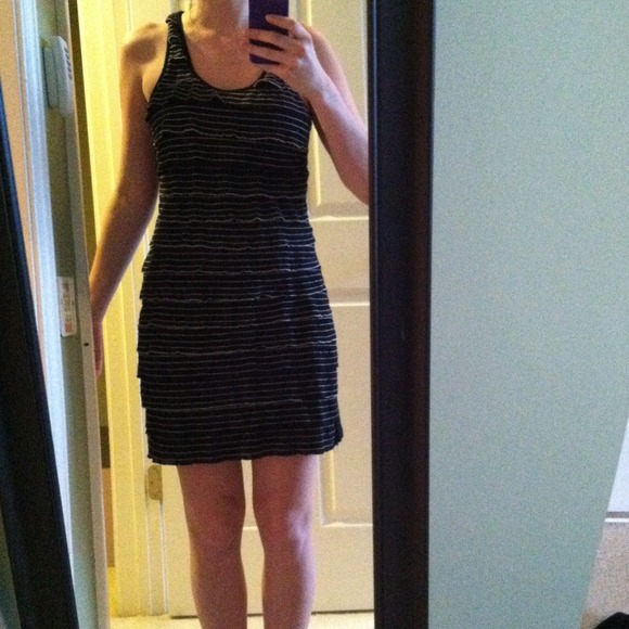 Cute dress!