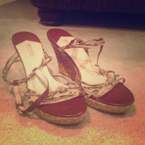Michael Kors Sandels