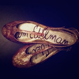 SAM EDELMAN T Strap Ballet Flats