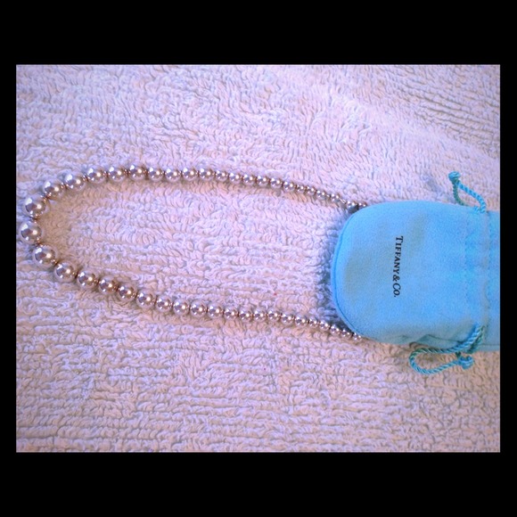💯Authentic Tiffany & Company Ball Nacklace