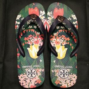 Tory Burch flip flops