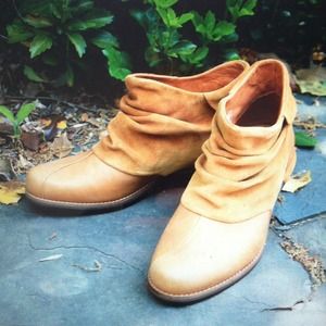 New Patagonia Addie Ruffle leather boots