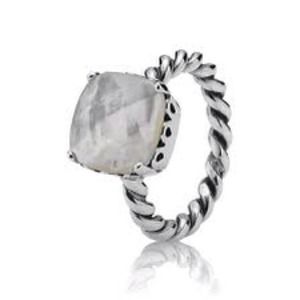 Pandora mother of pearl ring
