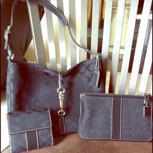 Coach 🌟SOLD🌟