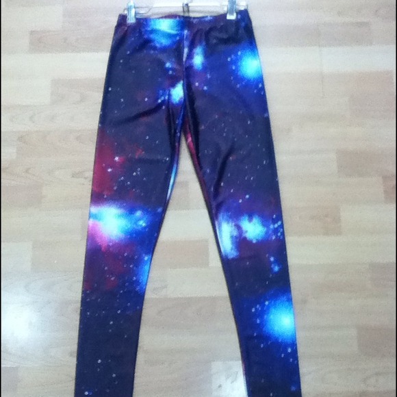 Dark Sky Galaxy Leggings - Picture 2 of 4
