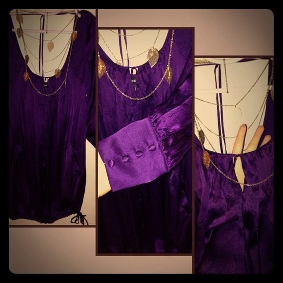🔥HOTT silky Bebe dress🔥Price is right!! 😉👍