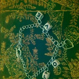 Love me charm bracelet
