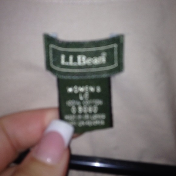 Button down - Picture 2 of 2