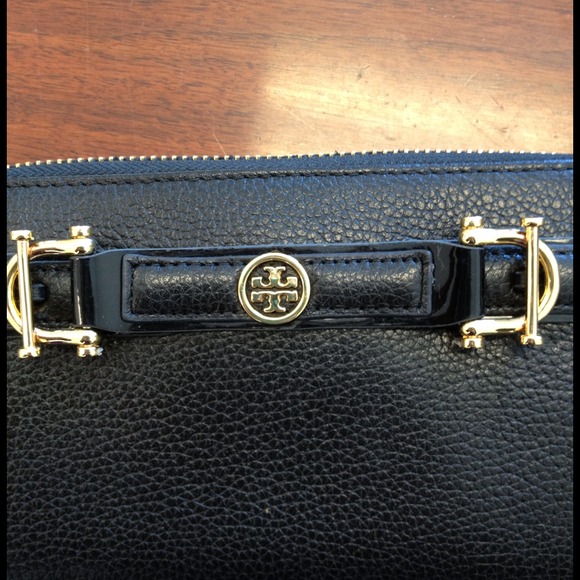 🚫Sold in bundle🚫💯Authentic Tory Burch Wallet! ❤ - Picture 4 of 4