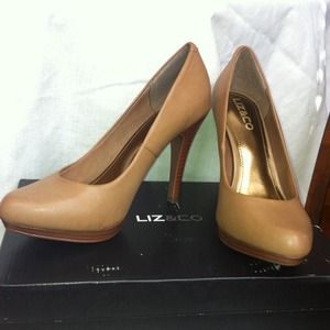 Liz & Co high heel shoes
