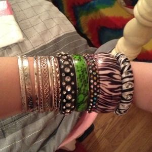 Lots of bangles!!!!!