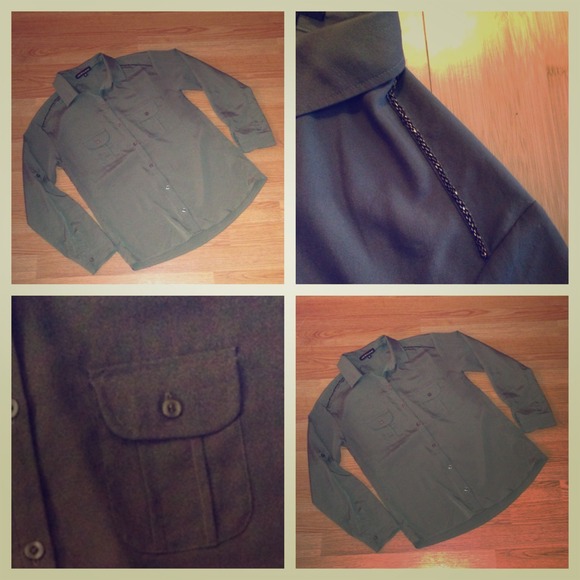 SOLD Akira black label hunter green button up