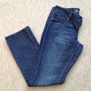 American Eagle 77 Straight Jeans Size 8 Short