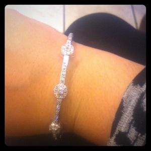 Beautiful bangle zircon stone stainless steel