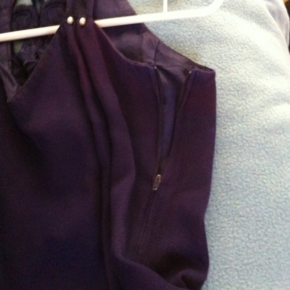 Purple dress - Picture 4 of 4