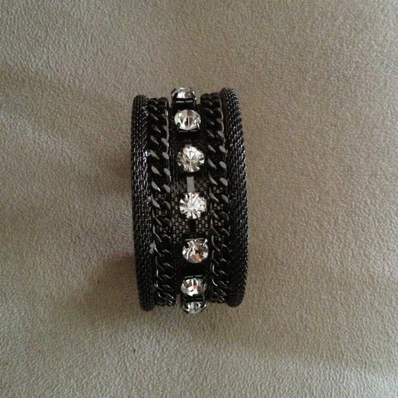 Cuff bracelet