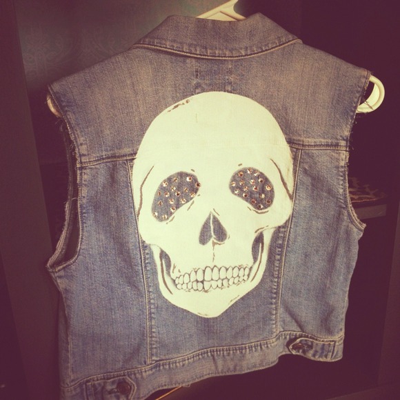 ⛔Hold⛔ ❇Reduced❇ Skull denim jacket