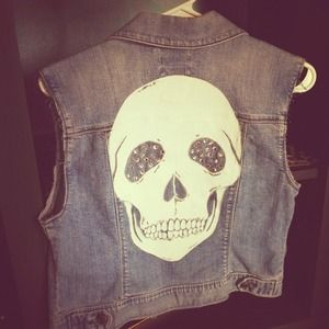 ⛔Hold⛔ ❇Reduced❇ Skull denim jacket