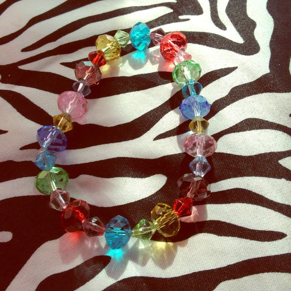 Bracelet colorful stones cut crystal
