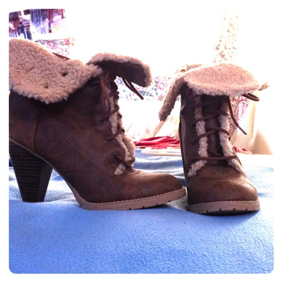 furry heels